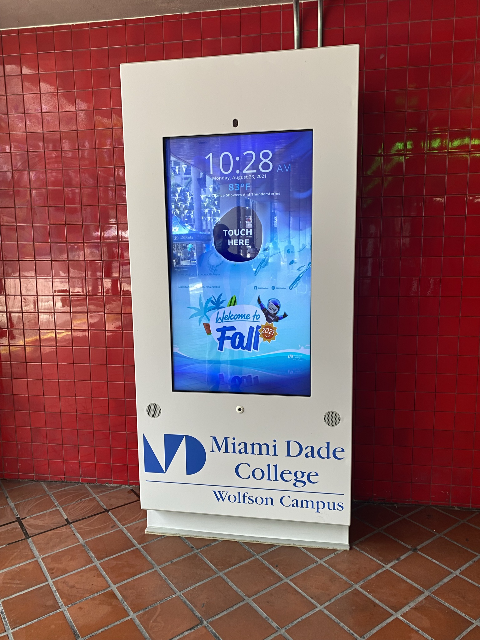 Interactive Wayfinder — installation